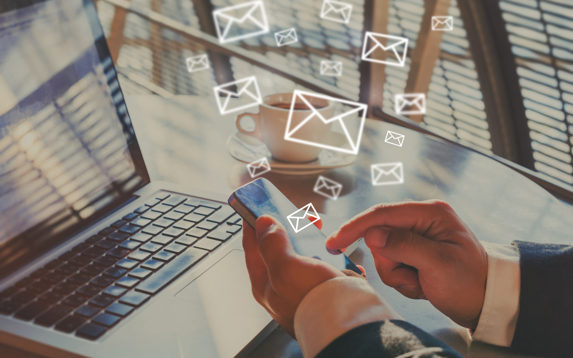 Centralise E-Mail Signature Management 